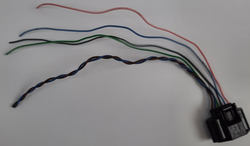 Колодка с проводом на фонарь задний ЛАДА Xray