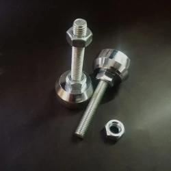 Опора винтовая UnitMC регулируемая 400204 40хМ10х50