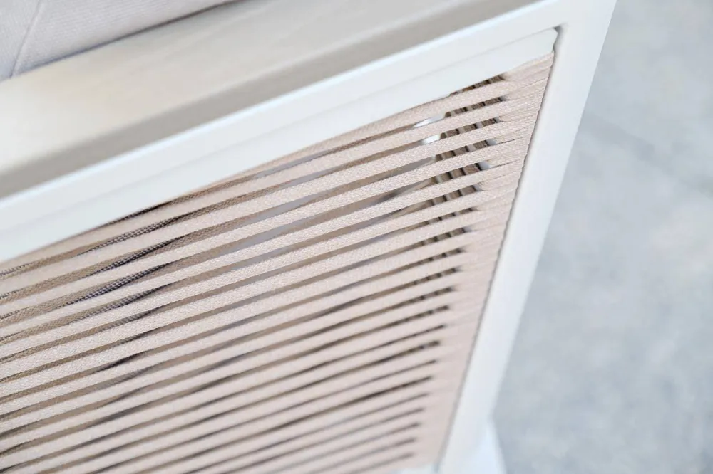 "Сан Ремо" кресло плетеное из роупа садовое, каркас алюминий белый, роуп бежевый, ткань бежевая