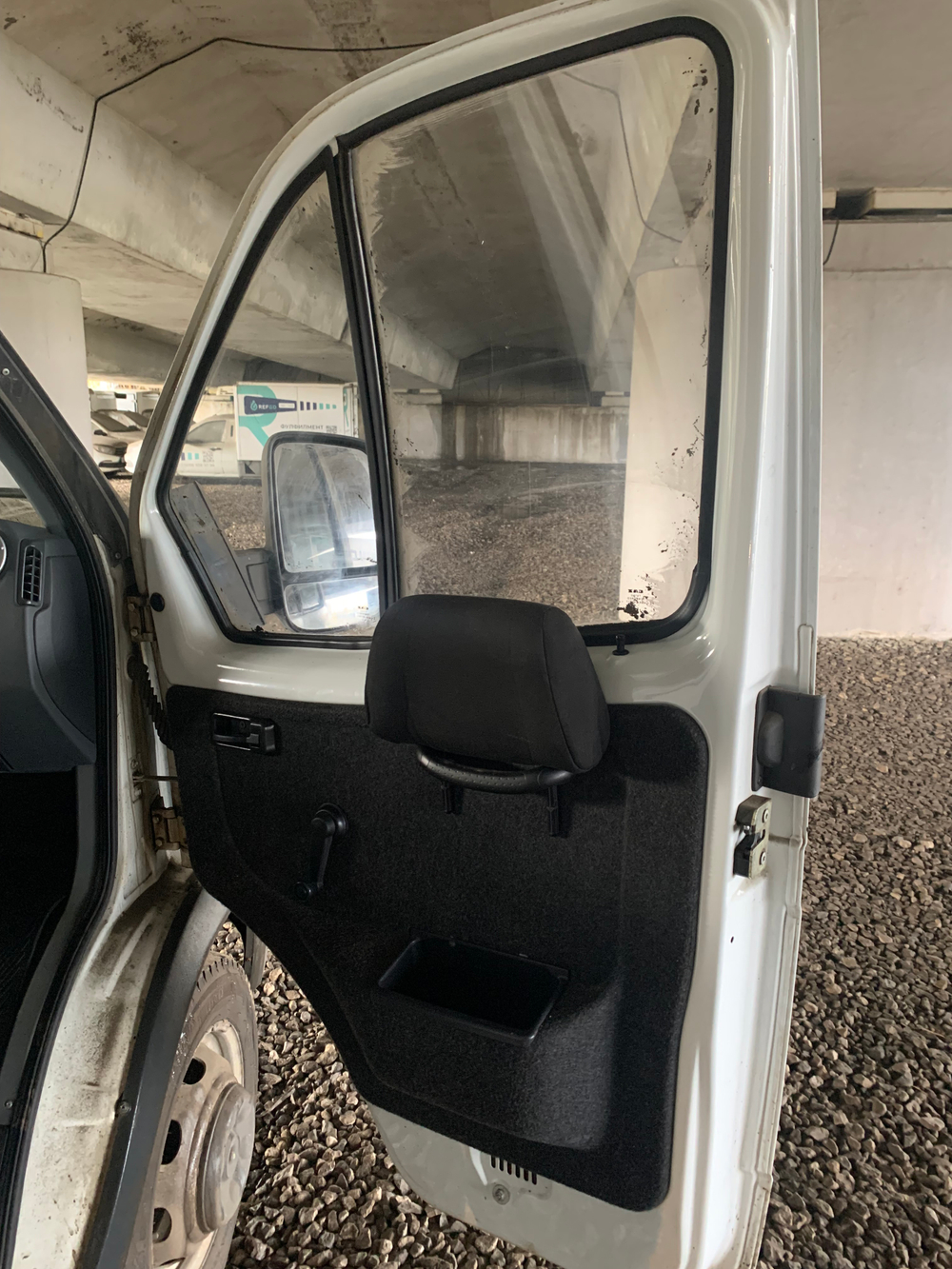 GAZ GAZELLE BUSINESS Бортовой (Евроборт) 2834DE (Евроборт, Бензин/Газ, 2,9 л, 100 л.с.)