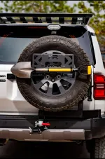 Крепление запасного колеса с фонарем для Toyota Land Cruiser Prado 250 LC250 2024+ Тойота крузер крузак Калитка запаски запаска
