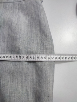 Юбка классическая светло-серая 42 размер