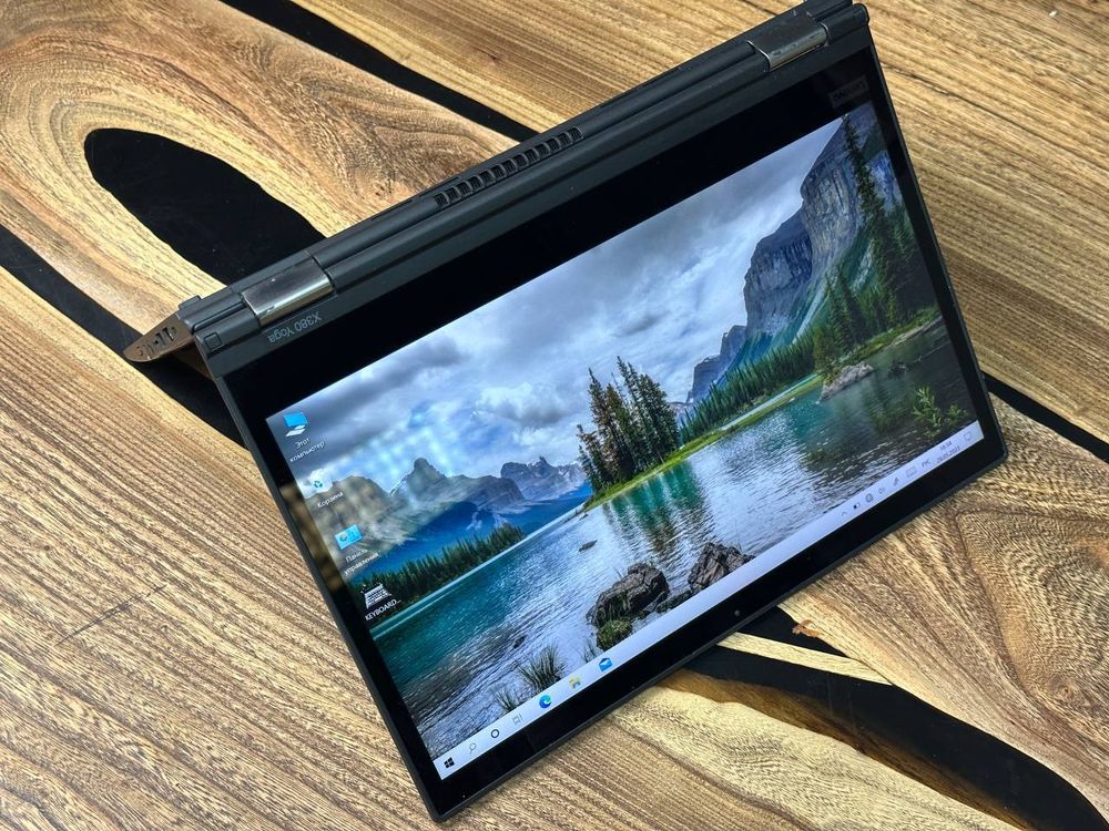 13.3" Ноутбук Lenovo Thinkpad X380 Yoga (1920x1080, Intel Core i5-8350U, RAM 16ГБ, SSD 256ГБ, Intel UHD Graphics 620, Win 10 Pro)