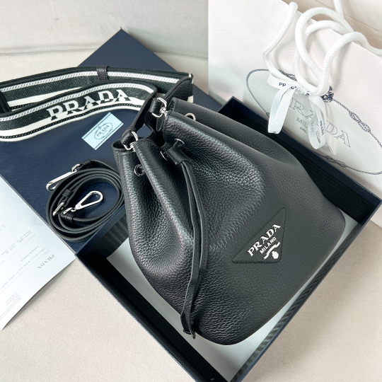 Prada Bag 25 cm