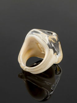 Кольцо Piramide