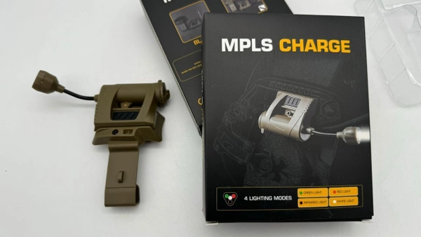 Фонарь на шлем тактический MPLS charge ОЛИВА