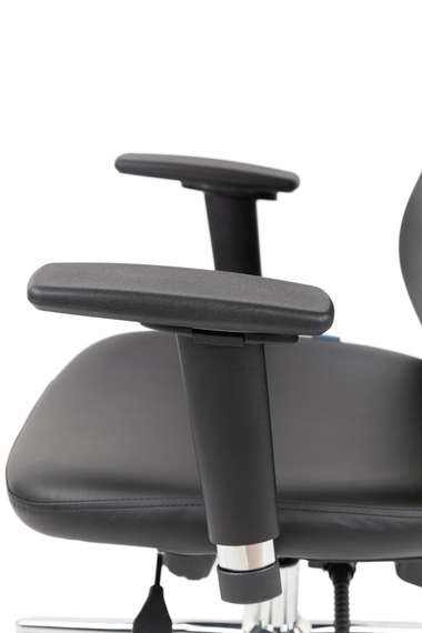 Офисное кресло Chairman 500LUX Россия экокожа черный