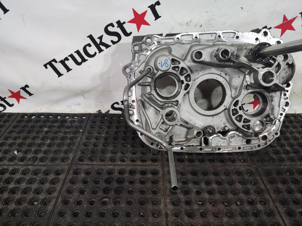 Проставка корпуса КПП Traxon 2018г