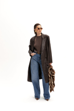 Коричневый кожаный тренч