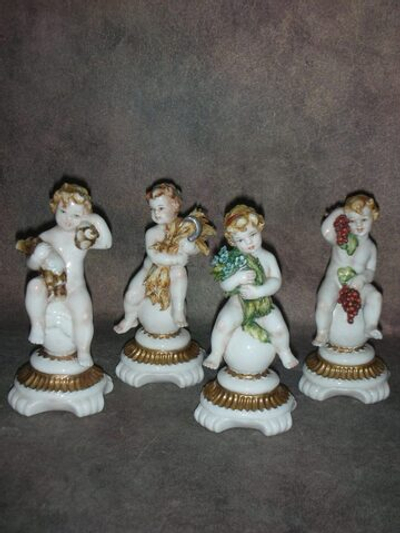 Статуэтка. Фарфор. Времена года. Capodimonte. Италия