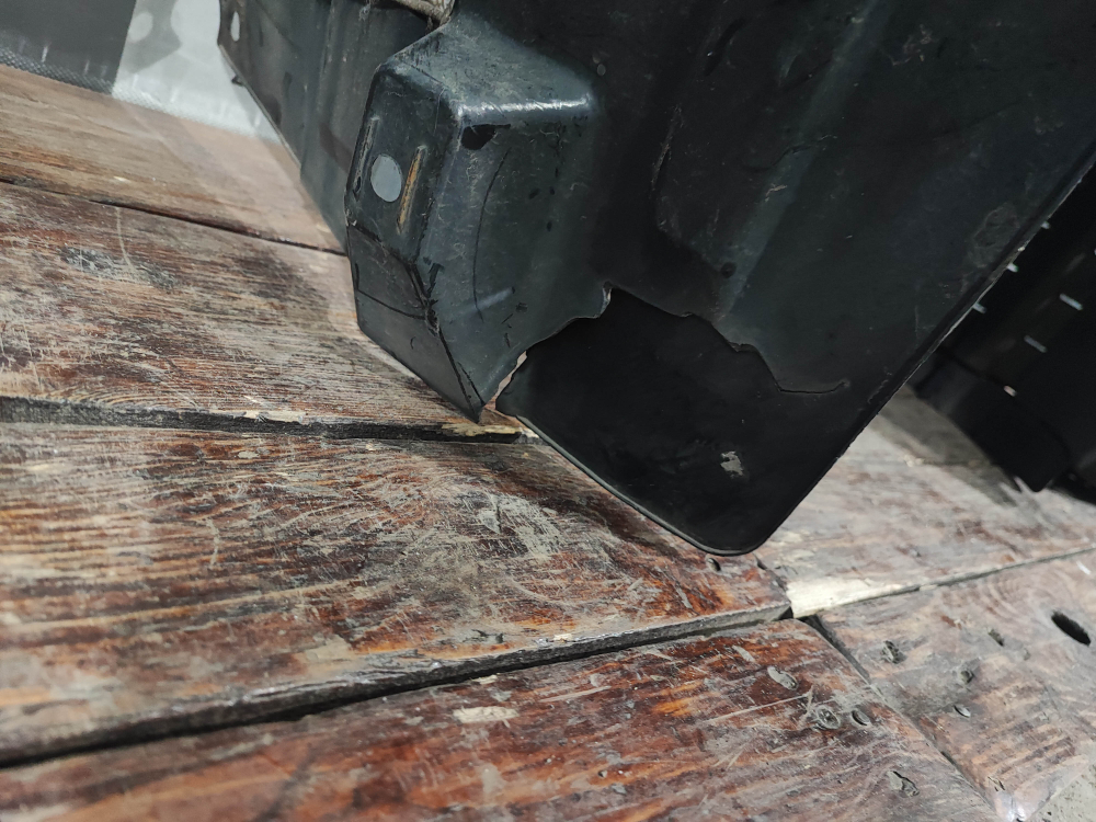 Подкрылок передний левый Changan UNI-V 22-нв Б/У Оригинал 5512112DE01