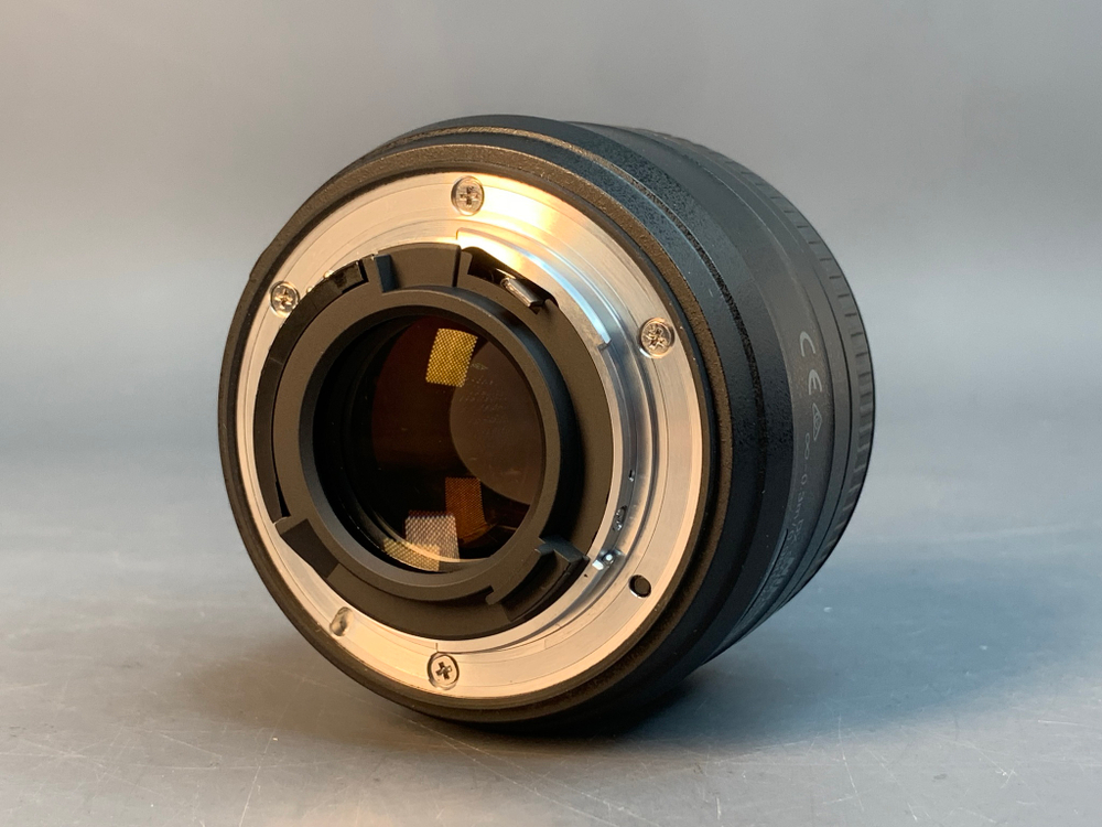 Nikon 35mm 1.8G AF-S DX Nikkor