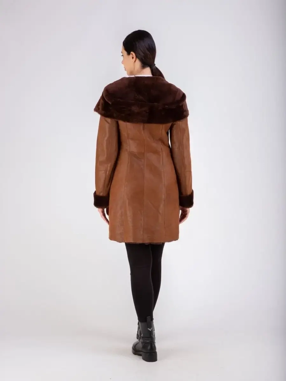 Дубленка женская натуральная длинная с капюшоном Турция