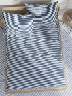 Постельное белье поплин Сказка "WANTED (компаньон)" 1,5-сп Наволочка 50х70 см 1 шт Простынь 150x215 см Пододеяльник 145x215 см