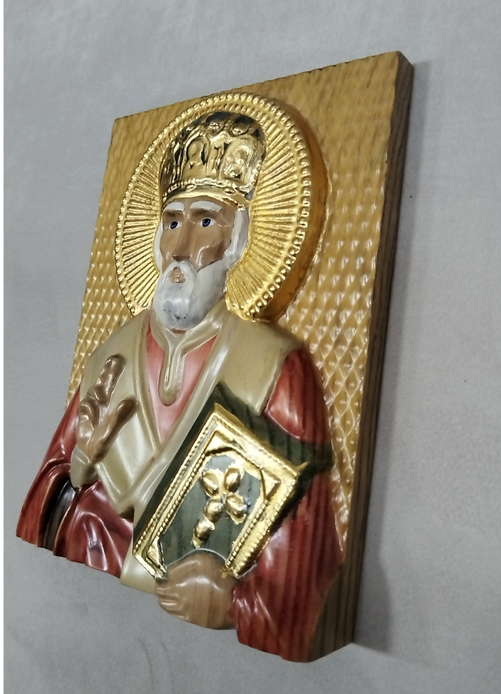 НИКОЛАЙ ЧУДОТВОРЕЦ. ИКОНА ИЗ ДЕРЕВА.