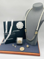 Брошь CHANEL