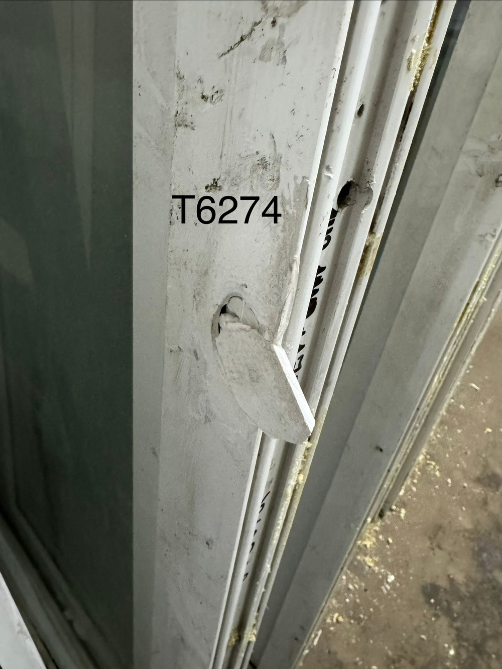 Окно Пластиковое Б/У 1430(в) x 1700(ш)