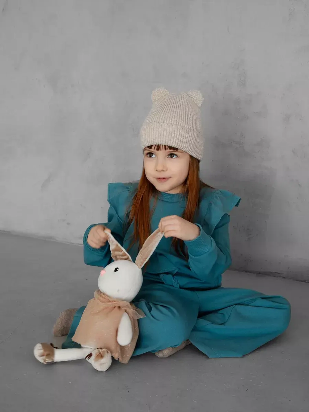 Костюм для девочки с брюками-палаццо на осень