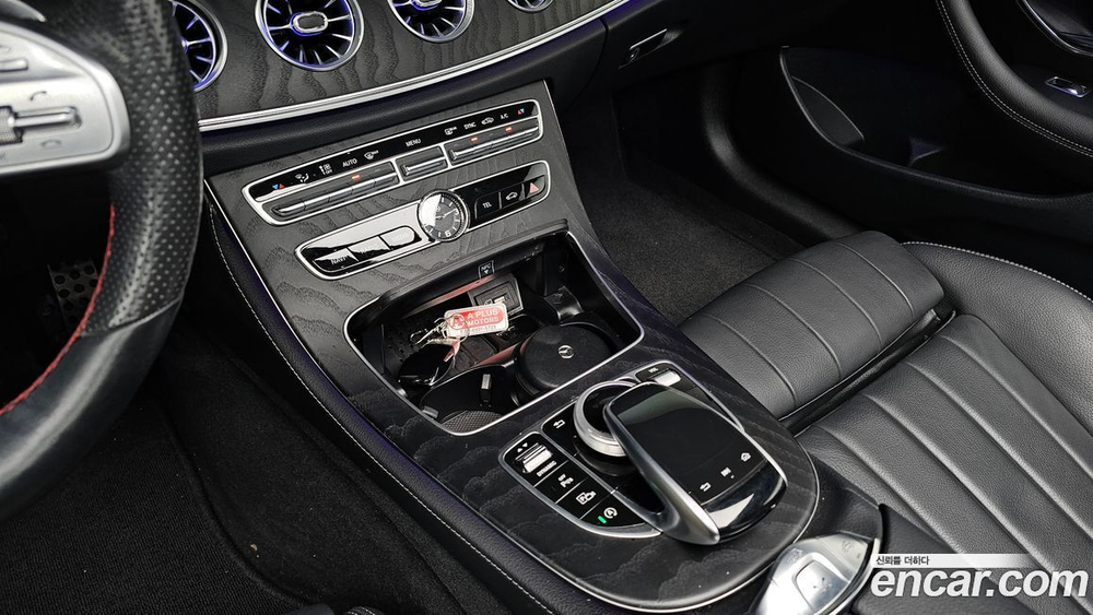 Mercedes-Benz E-Class W213 E220d Cabriolet (12.2019)