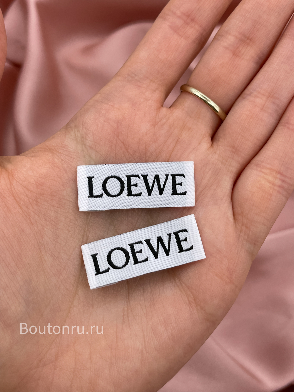 Бирка Лоэв. 10х30 мм