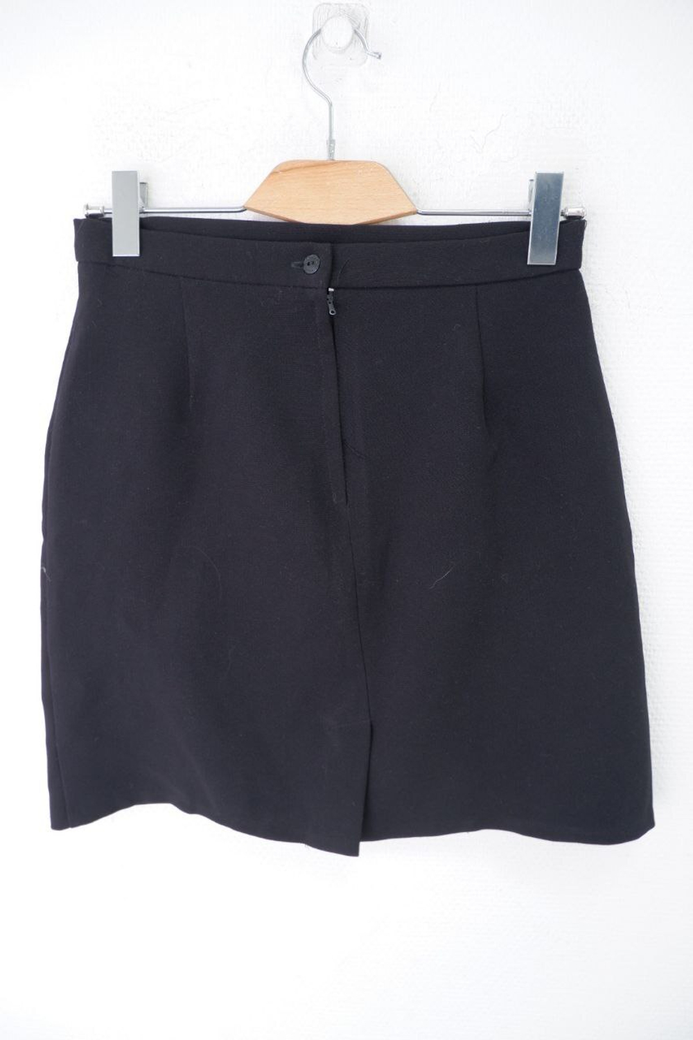 Юбка черная классическая 46 размер