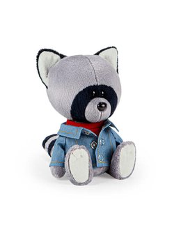 Мягкая игрушка Енот Лёка в красной майке и джинсовке 15см.