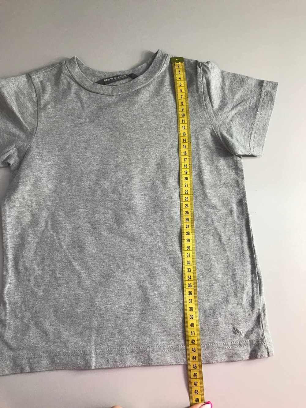 Футболка H&M базовая, на 2/4 года