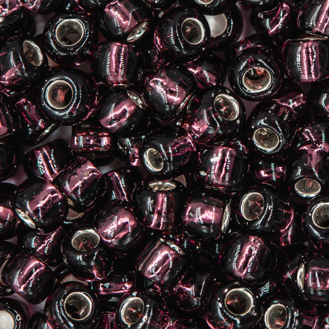 Японский бисер TOHO Round 6/0 (№26C), с внутренним серебрением, прозрачный