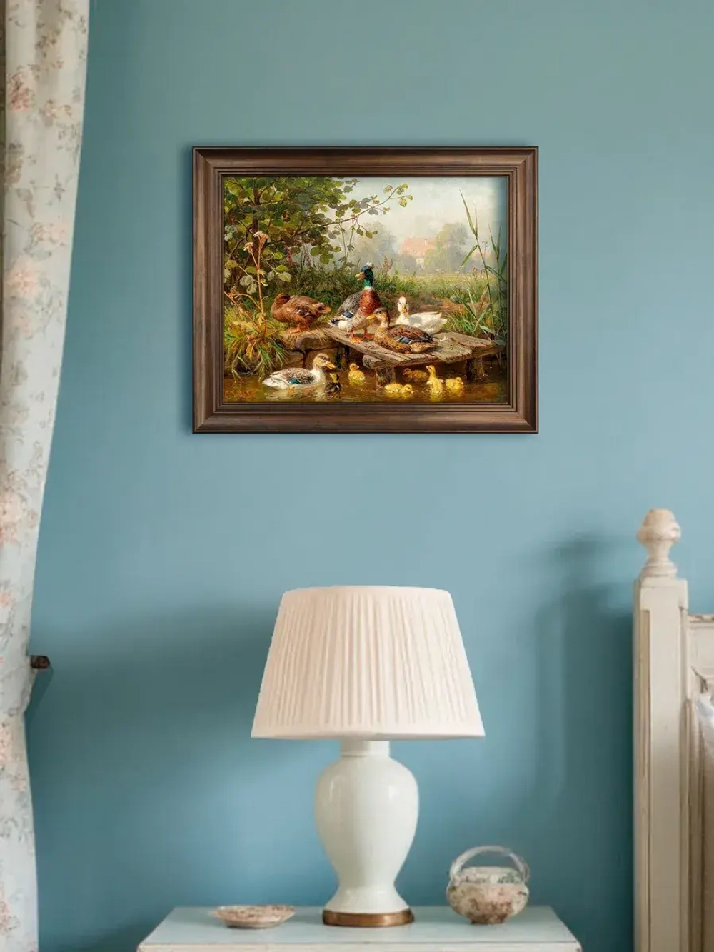 Картина интерьерная на холсте в раме 29*35 см