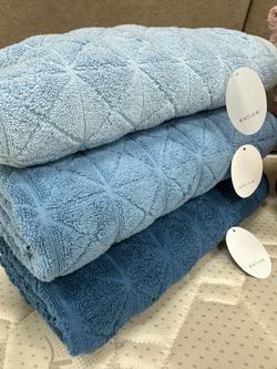 Пол Кит Бан ХАЙЛЮКС