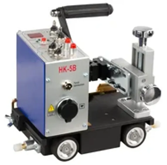 Консольная машина термической резки HNC-1500W-3