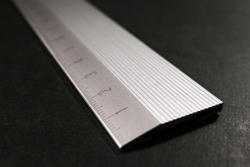 Линейка 15 см Midori Non-Slip Aluminium Ruler SV