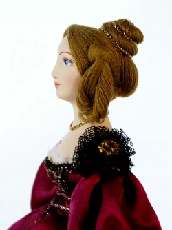 Кукла коллекционная Дама в бальном платье