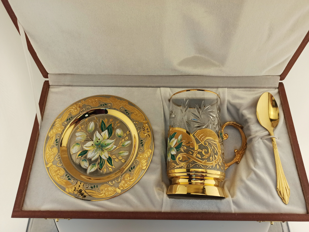 Чайный набор "Лилии"  с эмалью