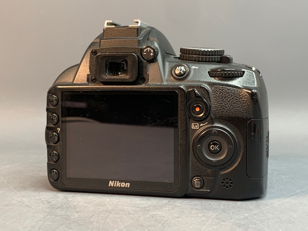 Nikon D3100 Body 39.458 Кадров