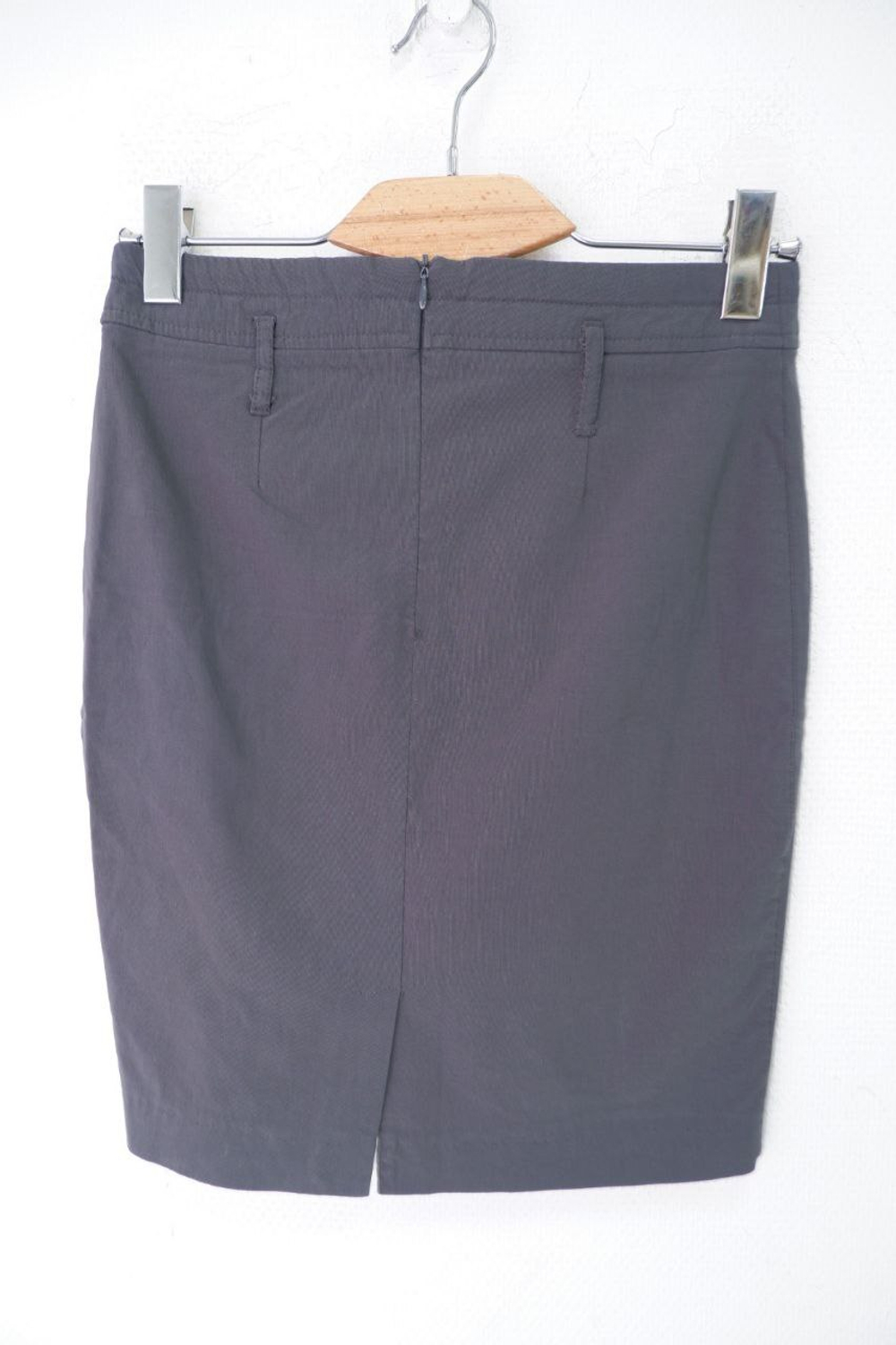 Юбка Oodji серая прямая 44 размер