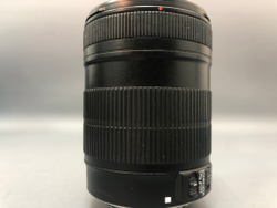 Canon EF-S 18-135 mm f/3.5-5.6 IS