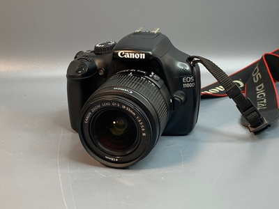 Canon 1100D Body 9.500 кадров