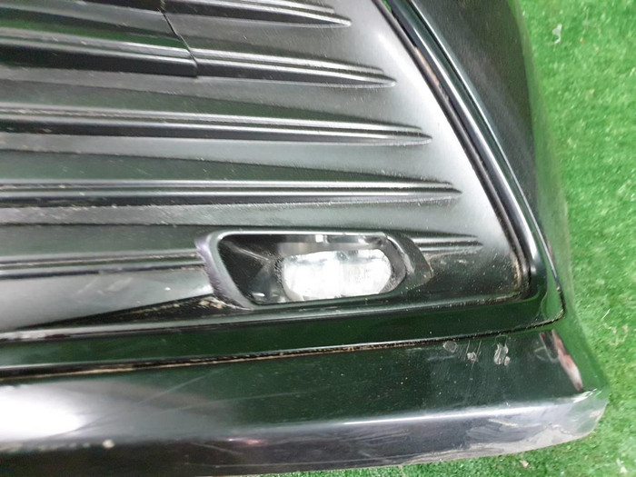 Бампер передний Toyota Camry xv70 (20-н.в) В сборе