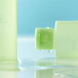 MEDICUBE Тонер успокаивающий с центеллой Exosome Cica Toner (210 мл)