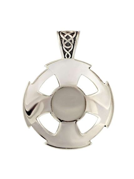 Фотография серебряного креста кельтов, вид кулона сзади.