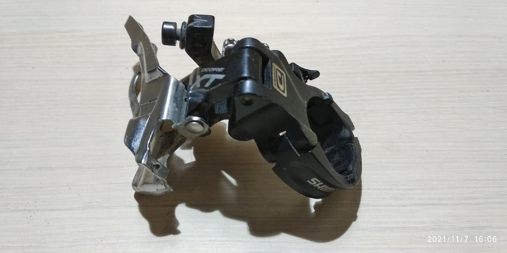 Передний переключатель Shimano XT FD-M 781A