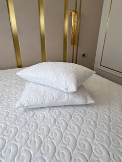 Наматрасник INVA защитный стеганный непромокаемый с бортиком 160 х 210 см / белый