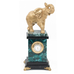 Часы "Слон" змеевик 105х105х260 мм 1900 гр. R117531?