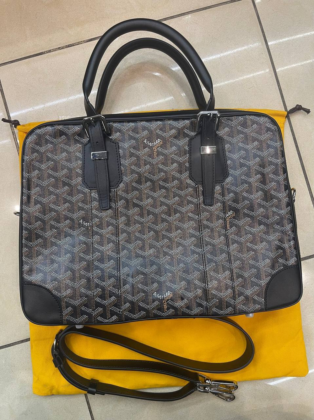 Портфель Goyard