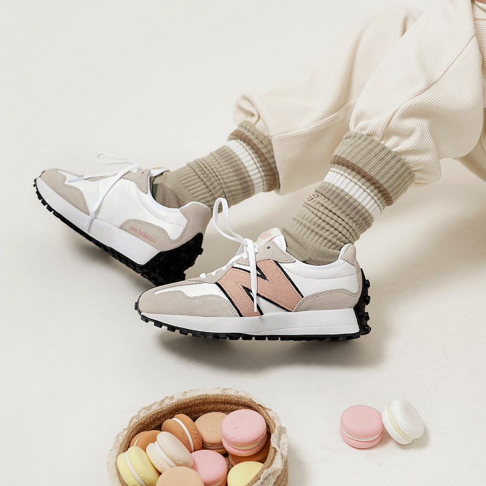 Кроссовки New Balance Nb 327 (Женская размерная сетка)