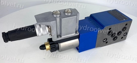 ZDREE10VP2-2X/315YMG24K31A1M - Пропорциональный редукционный клапан Ду10 со встроенным усилителем, сигнал A1 = 0-10В, давление регулировки до 315 бар, монтаж - модульный