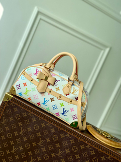 Louis Vuitton Handbag East West