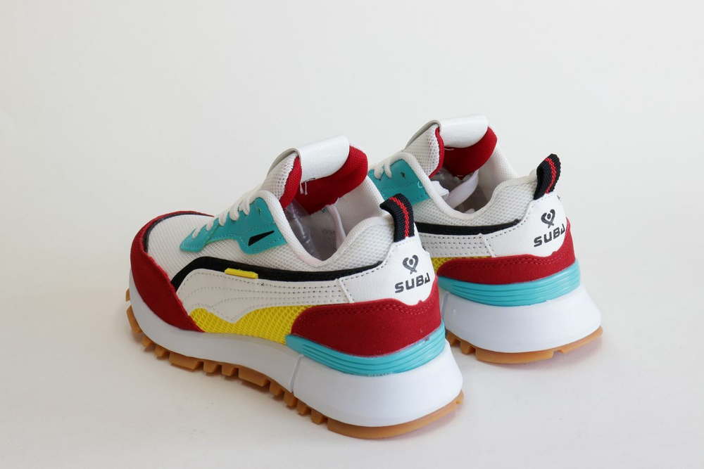 Кроссовки (36-41)р. / шт.