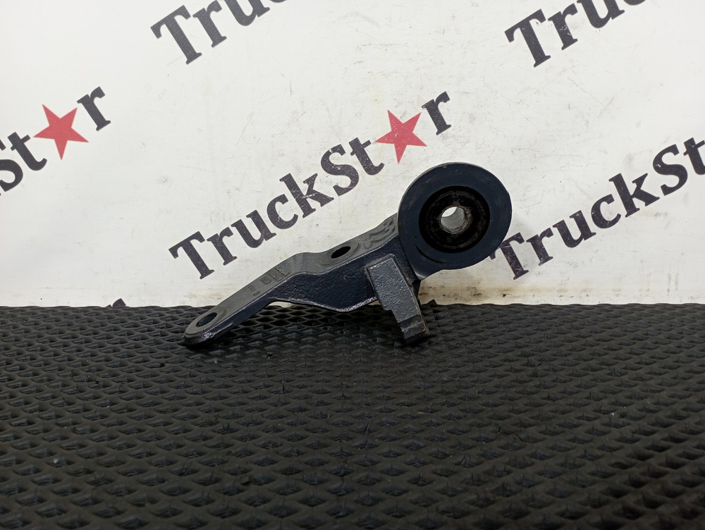 Кронштейн торсиона кабины правый 2020г